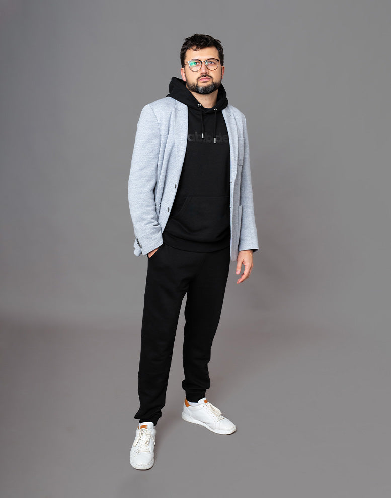 Black on Black Hoodie | Kapuzenpullover aus Bio-Baumwolle für Herren