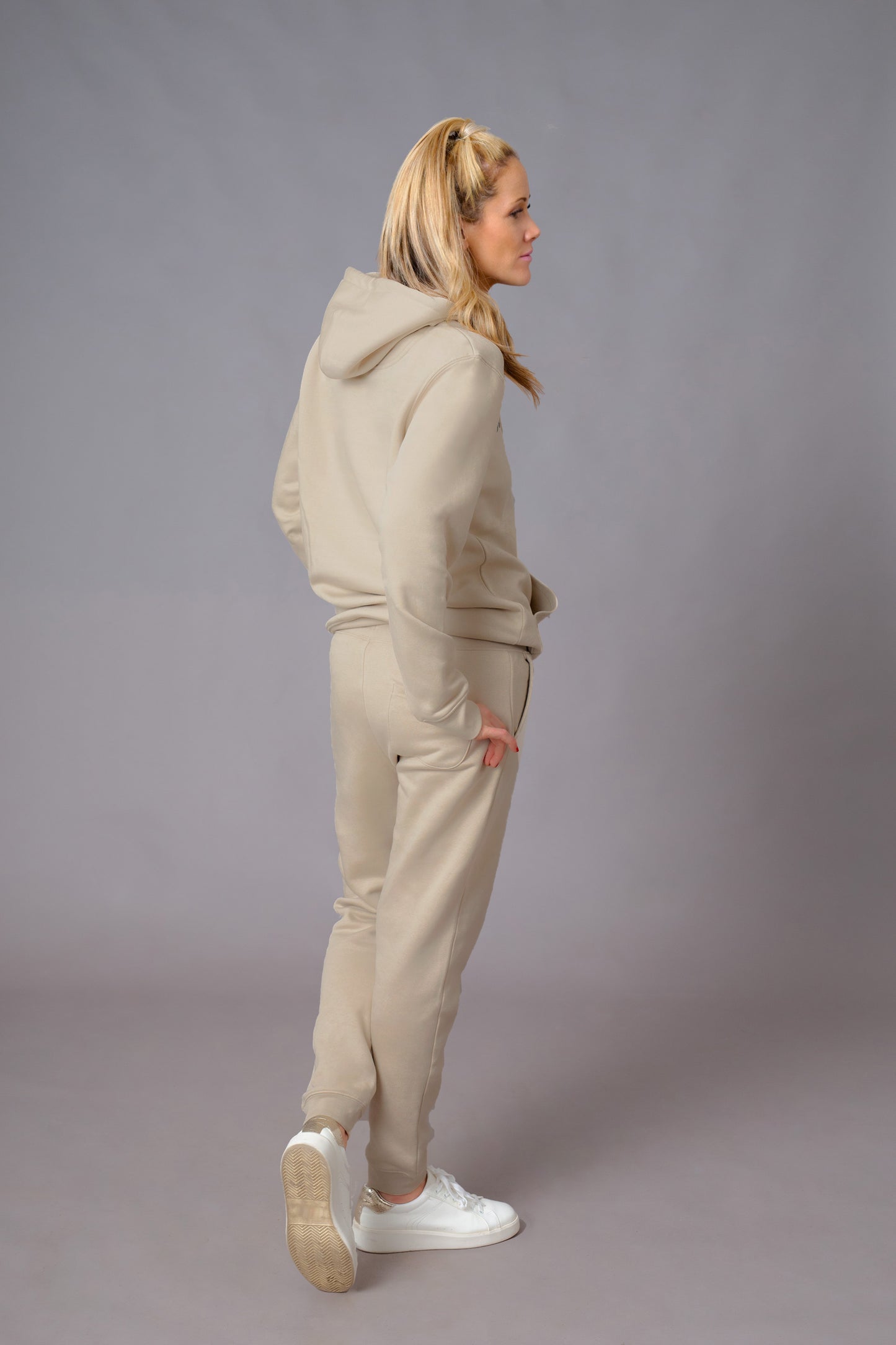 Desert Dust Hoodie | Kapuzenpullover aus Bio-Baumwolle für Damen
