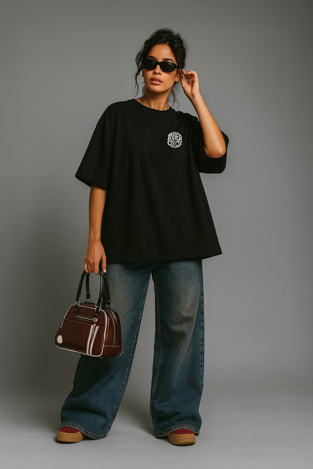 Inner Circle Shirt – Oversized Fit, Bio-Baumwolle, Black für Frauen