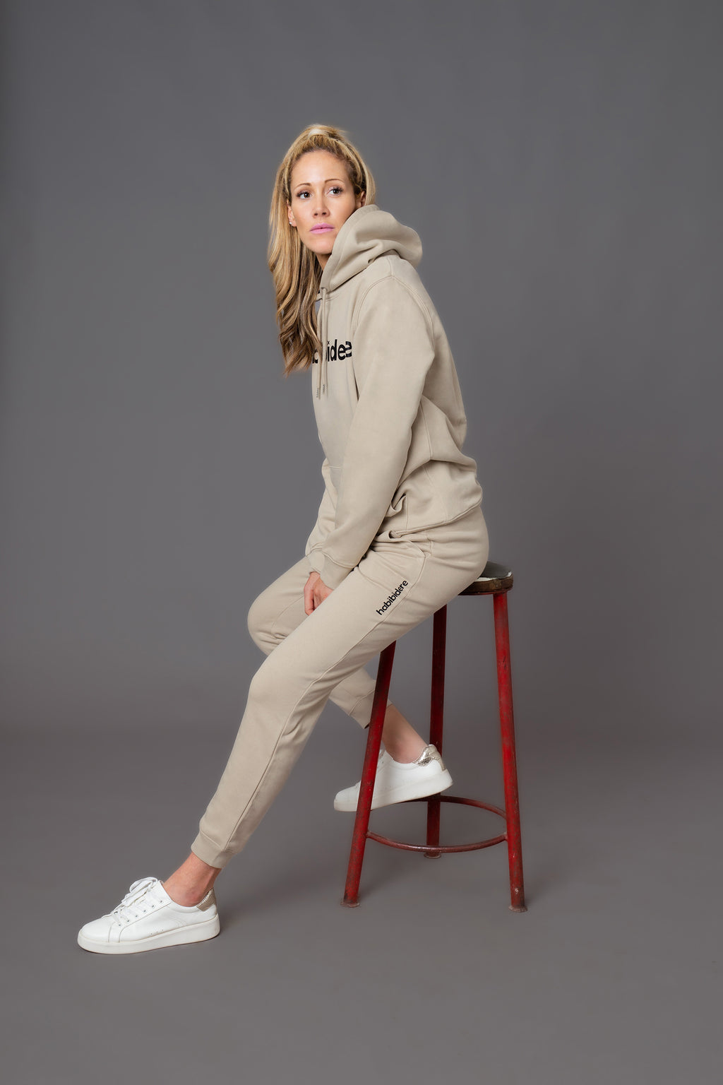 Desert Dust Hoodie | Kapuzenpullover aus Bio-Baumwolle für Damen